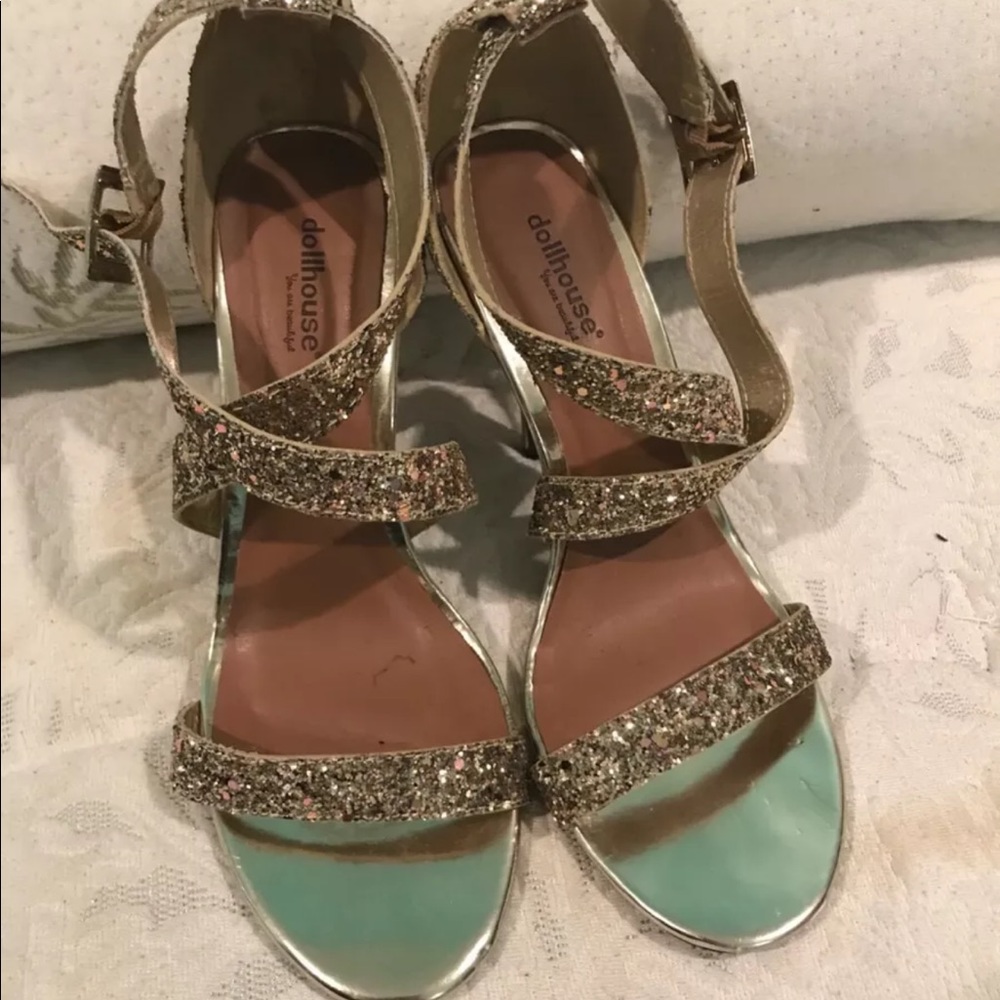 Gold Open Toe Stiletto Ankle Strap Heels Sz 8.5